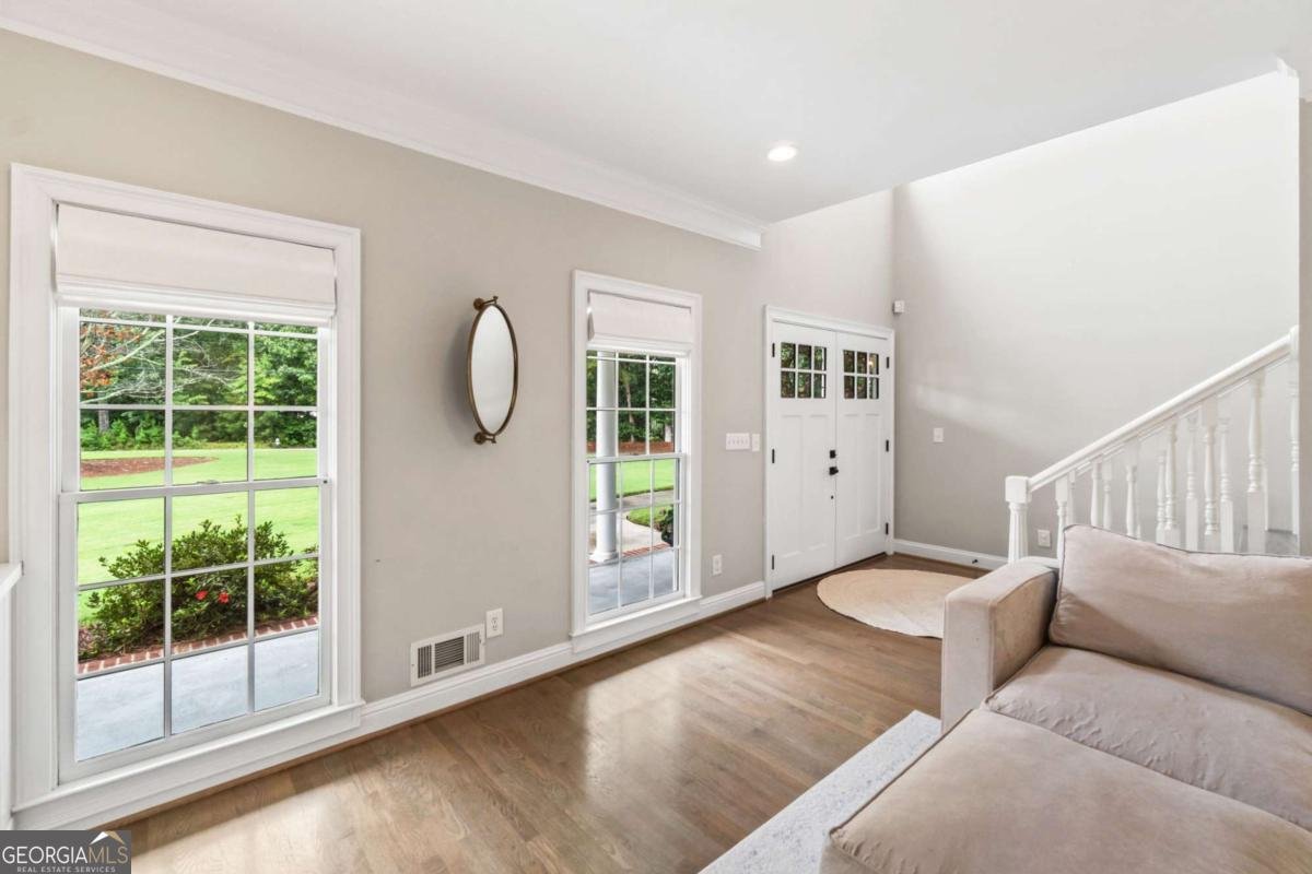 5585 LAKESHORE Road Buford - 3