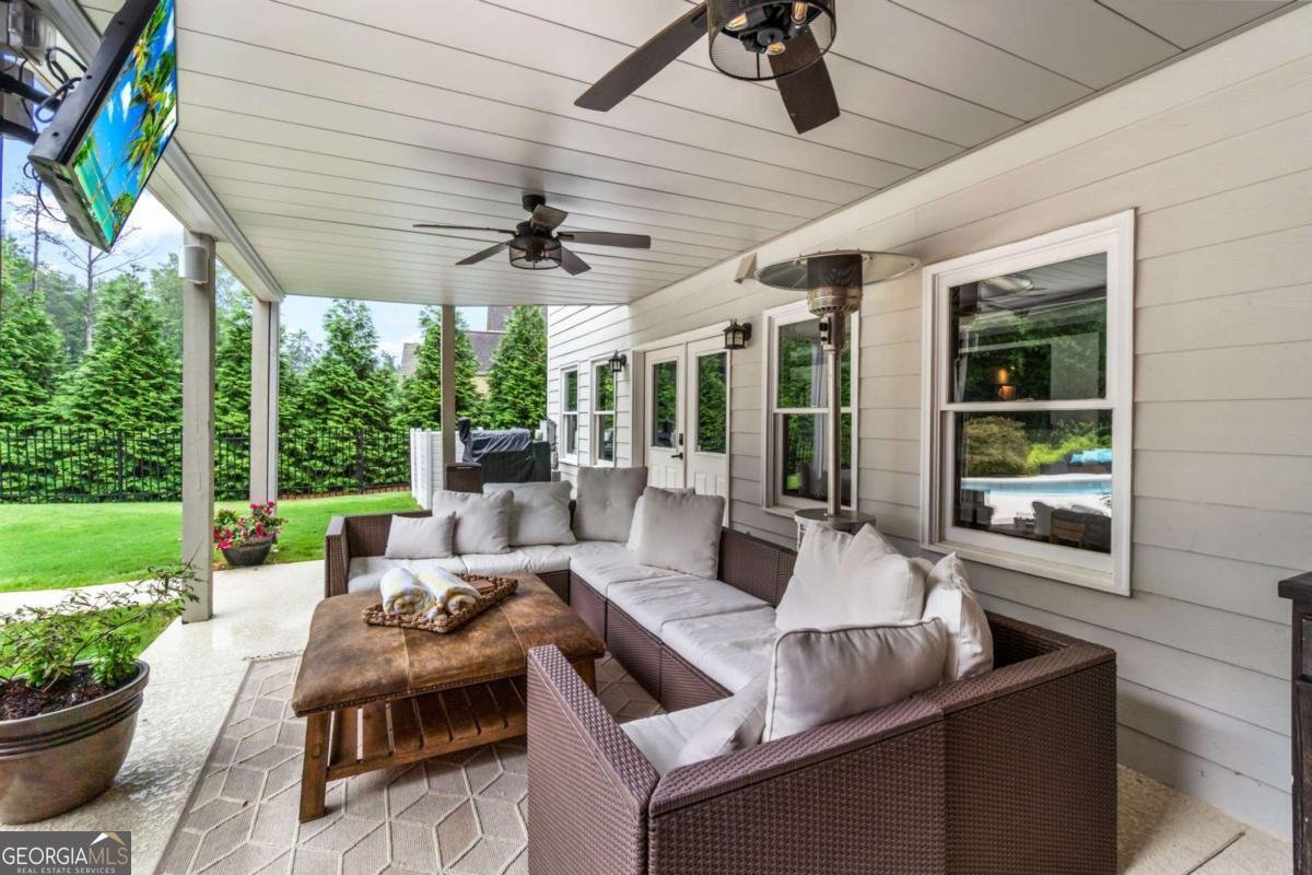 5585 LAKESHORE Road Buford - 48