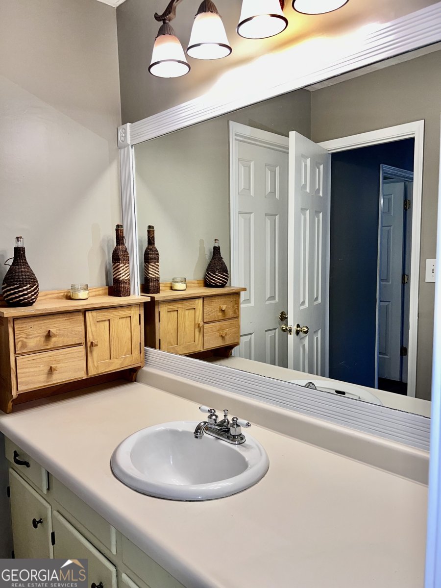 256 Cherokee Ridge Athens - 13