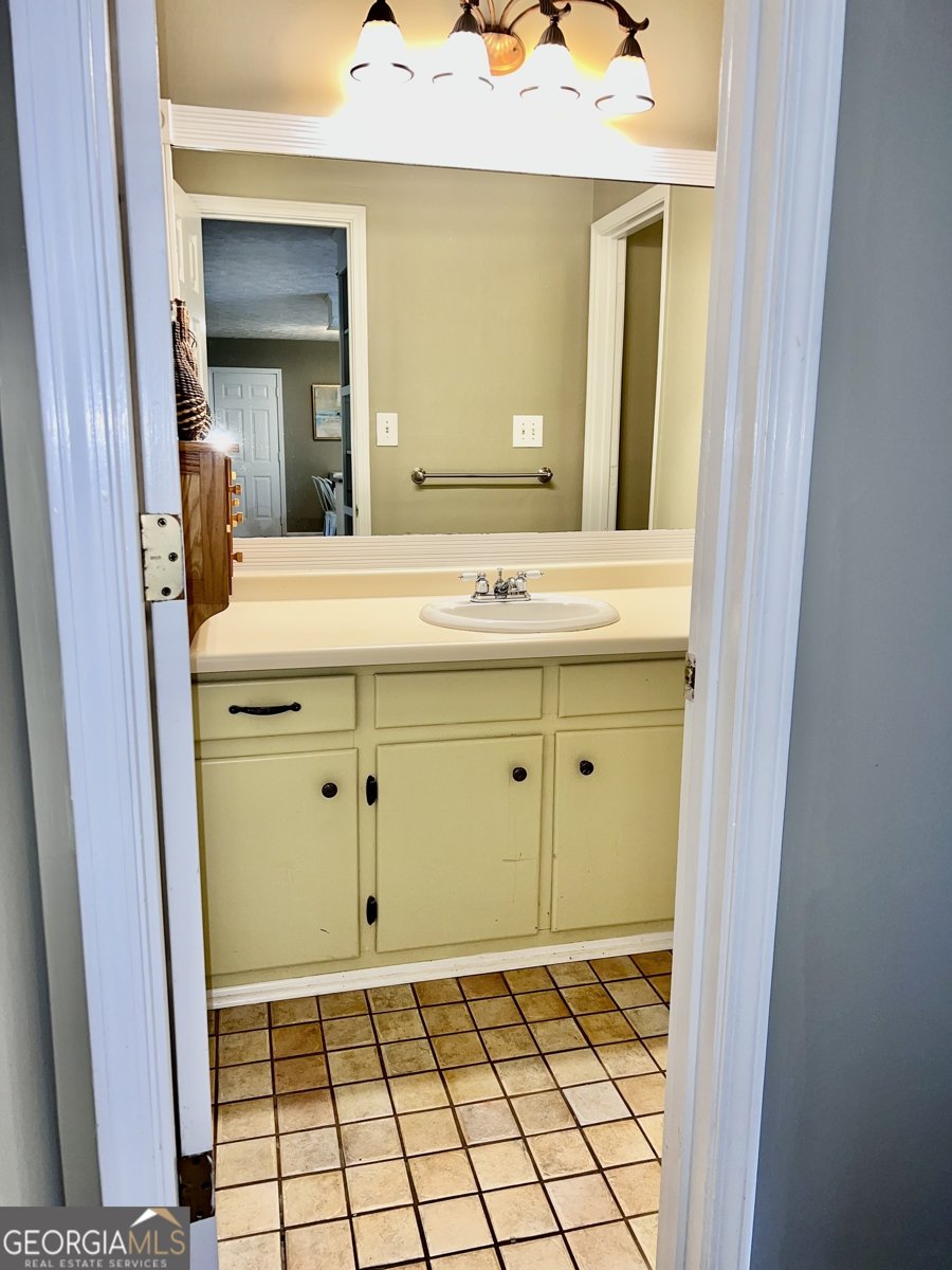 256 Cherokee Ridge Athens - 14
