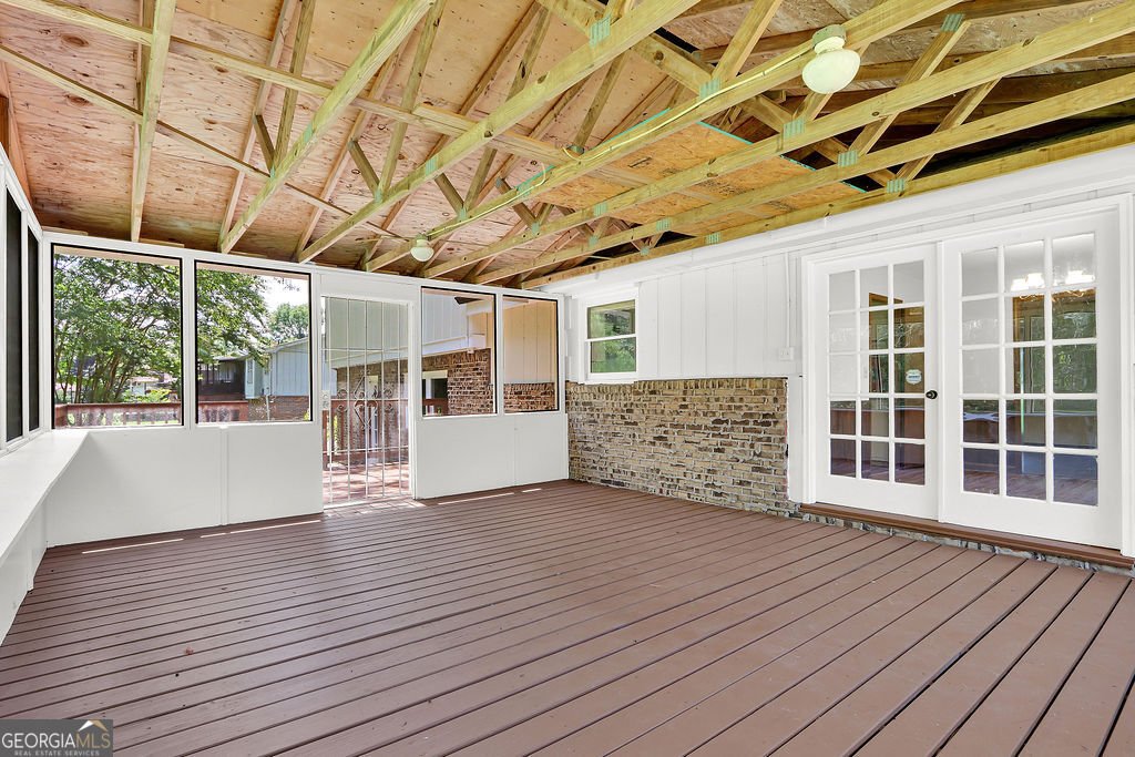 195 King Arthur Drive Lawrenceville - 29