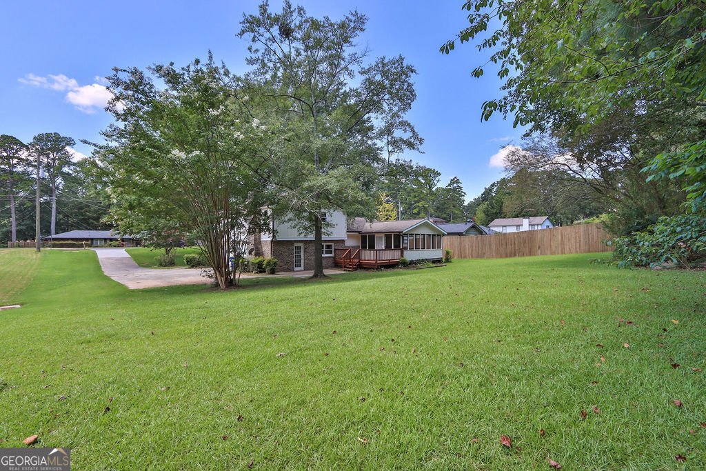 195 King Arthur Drive Lawrenceville - 4