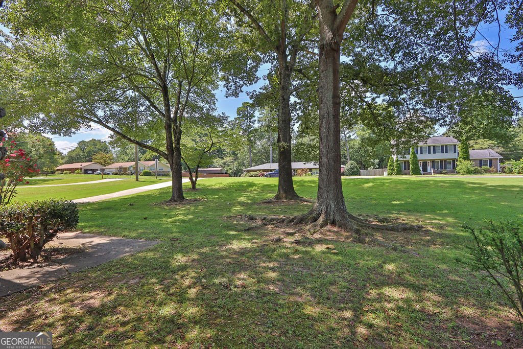 195 King Arthur Drive Lawrenceville - 8