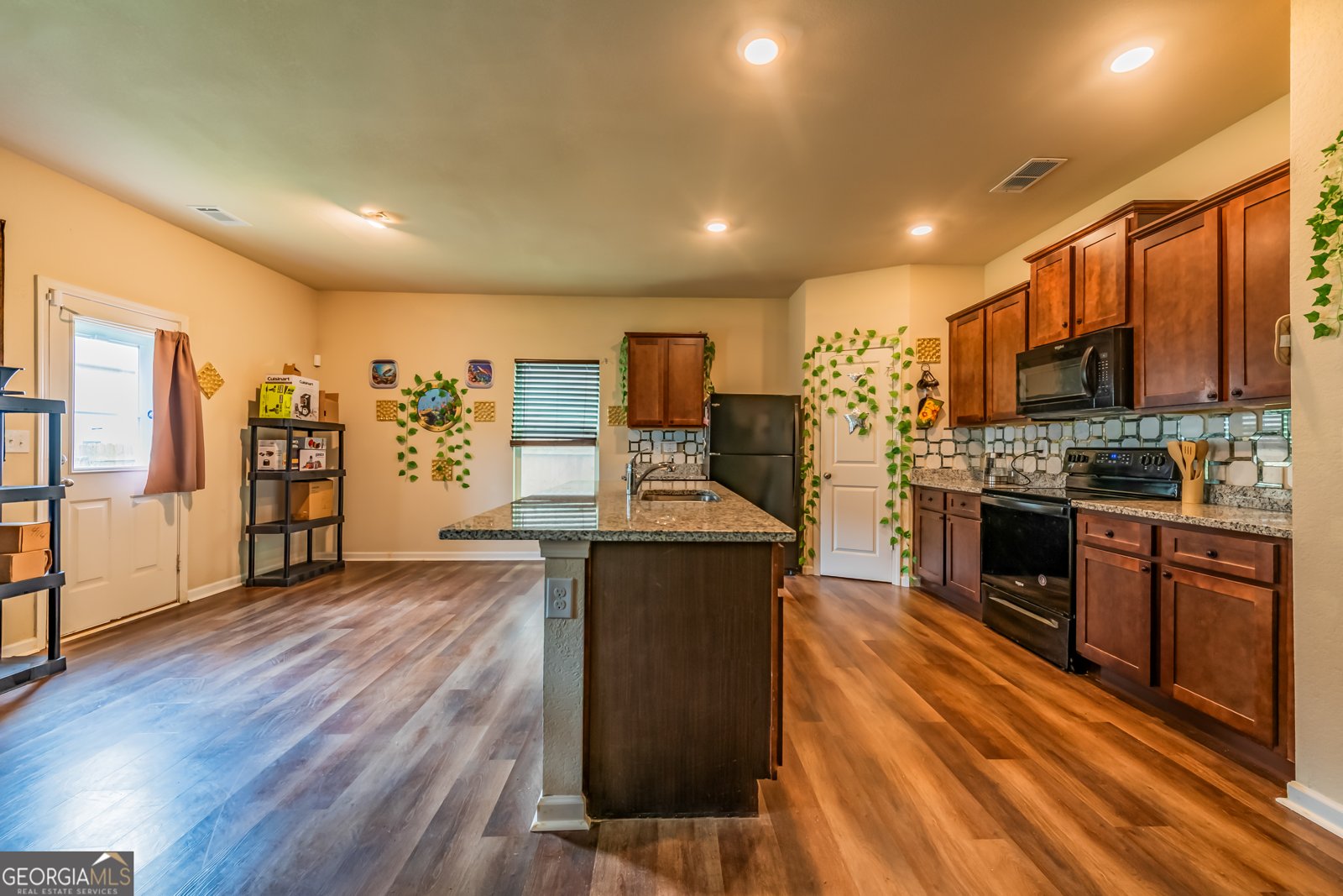 3013 Cleburne Terrace Hampton - 16
