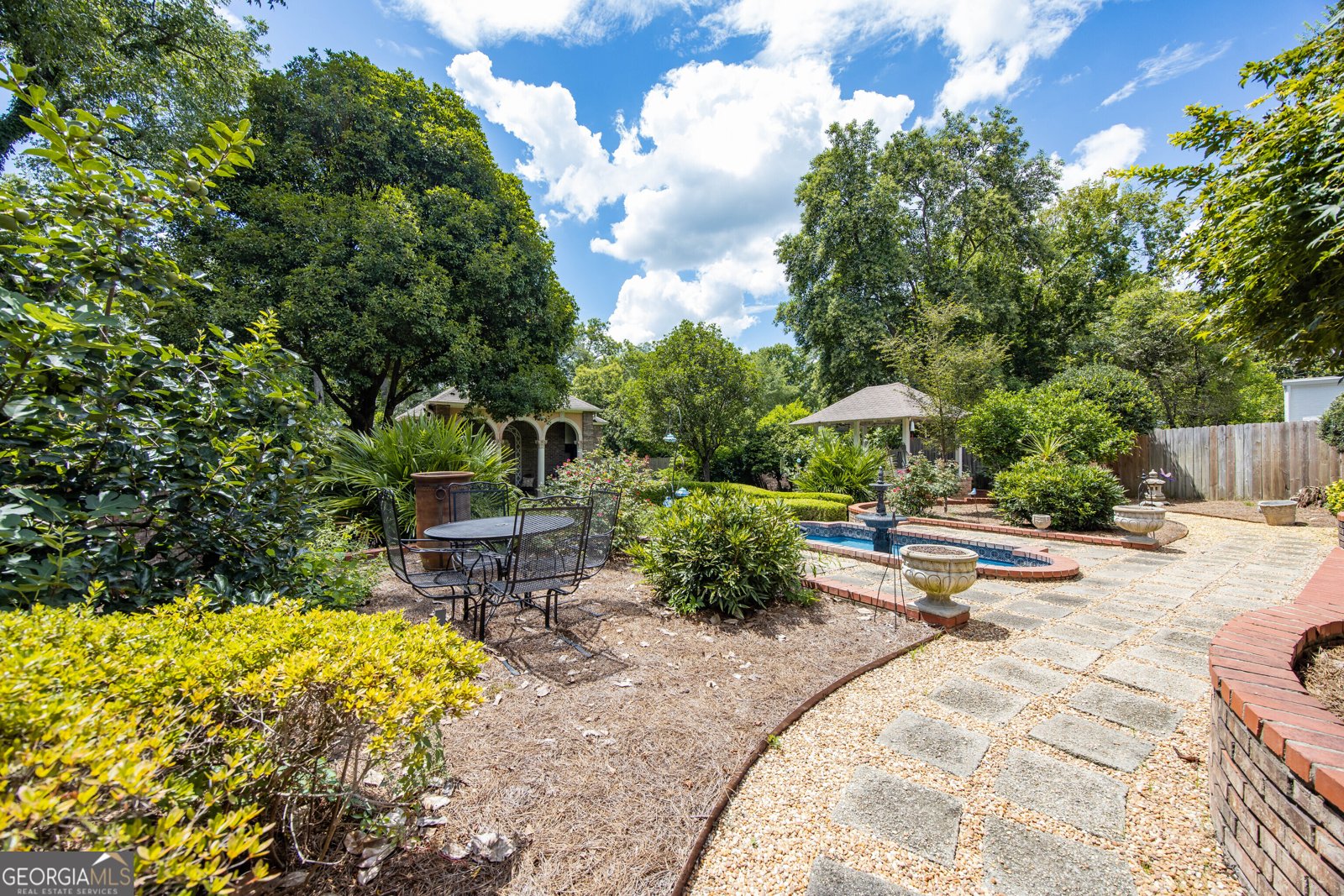 1531 Wildwood Avenue Columbus - 25