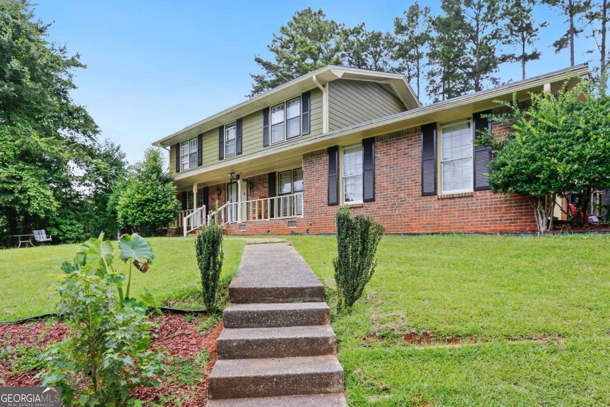 4630 SHANNONDALE Lane Lithonia - 1