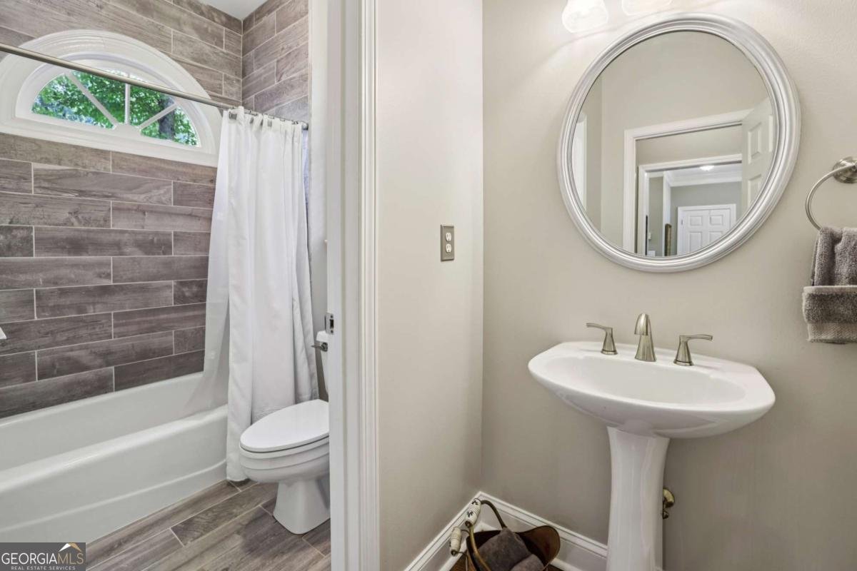 125 Crabapple Way Alpharetta - 33