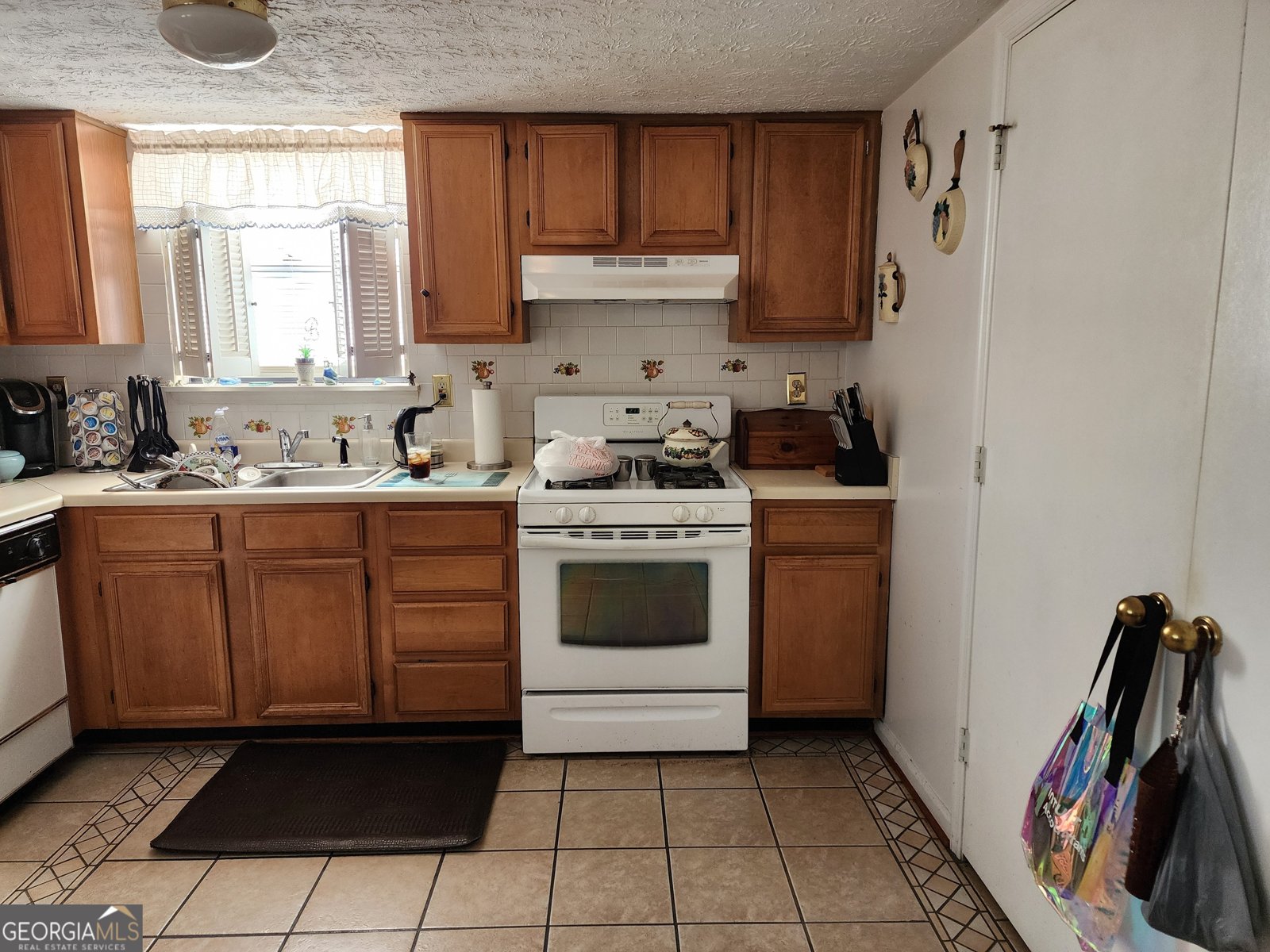 6722 Bent Creek Drive Rex - 7