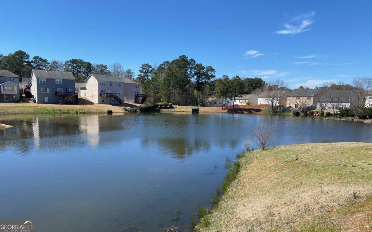 1295 LEISURE LAKE Drive Lawrenceville - 85