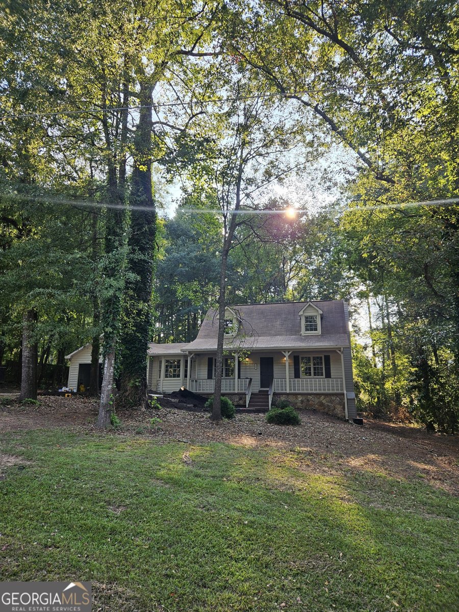 165 Fox Hunt Court Fayetteville - 1