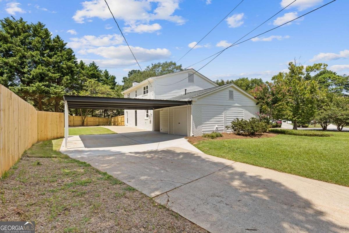 370 Stonebridge Trail Roswell - 21