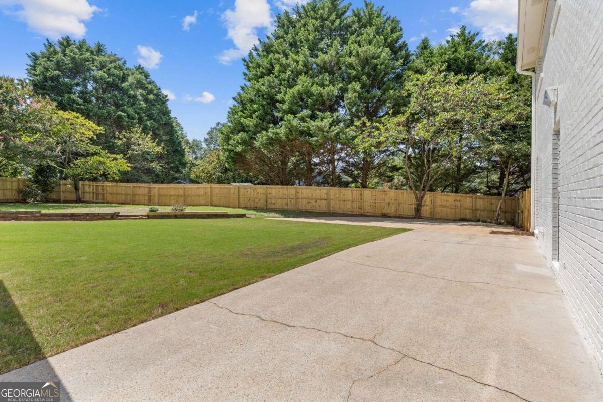 370 Stonebridge Trail Roswell - 23