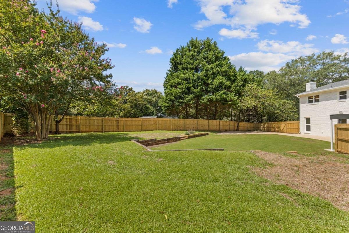 370 Stonebridge Trail Roswell - 26