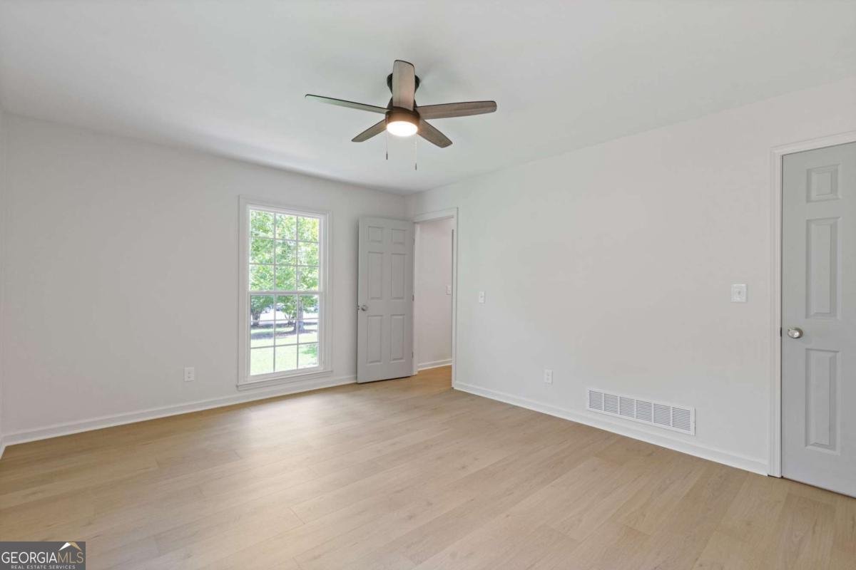 370 Stonebridge Trail Roswell - 6