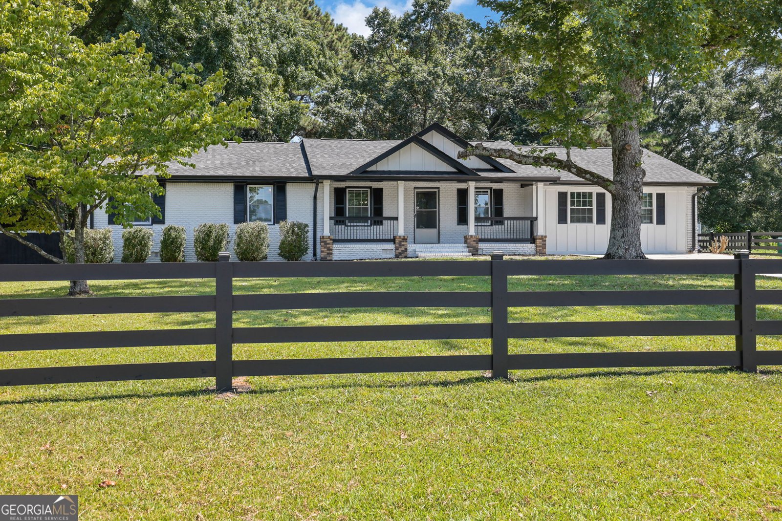 1686 NORTON ESTATES Drive Snellville - 1