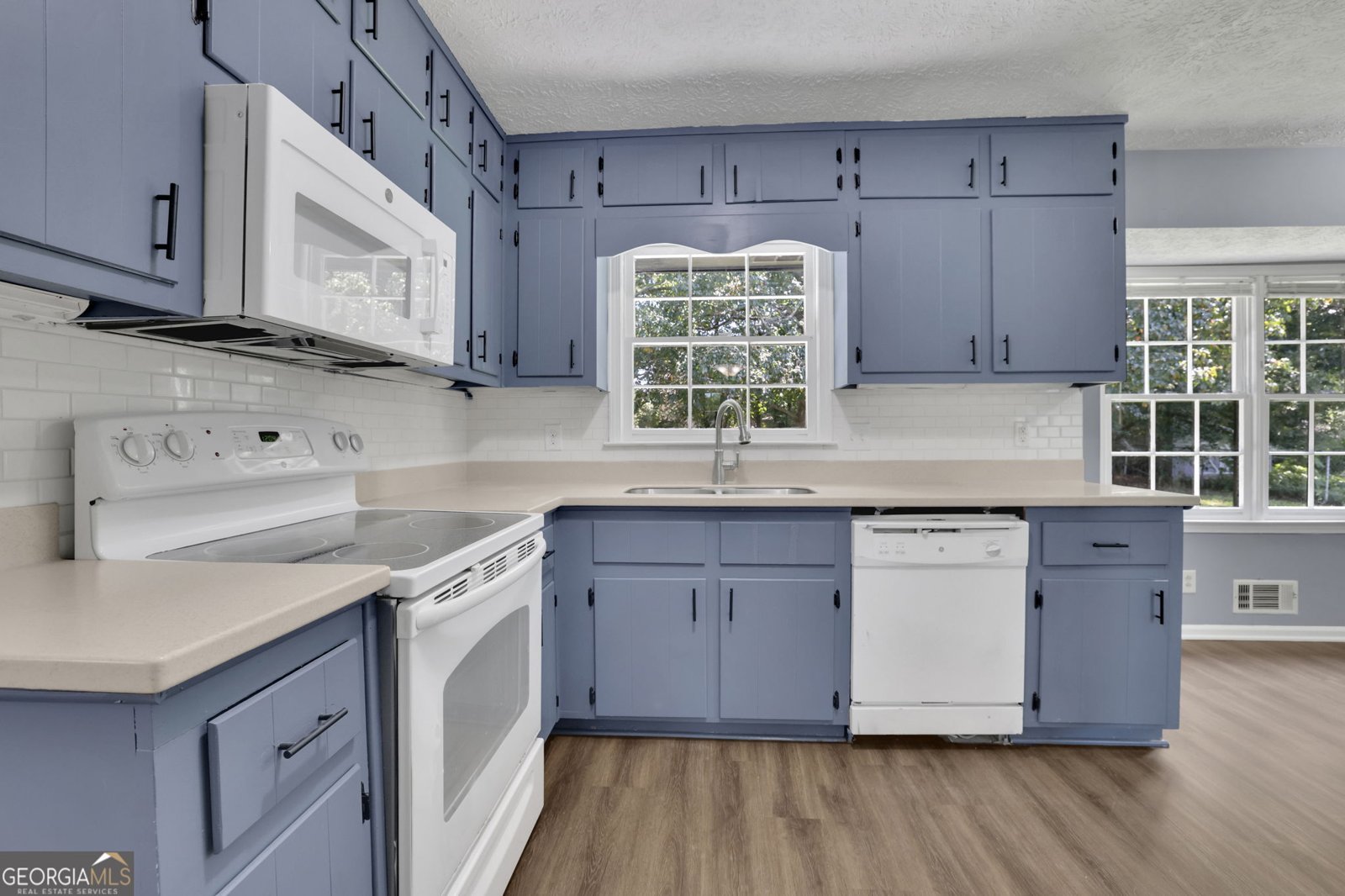1686 NORTON ESTATES Drive Snellville - 16