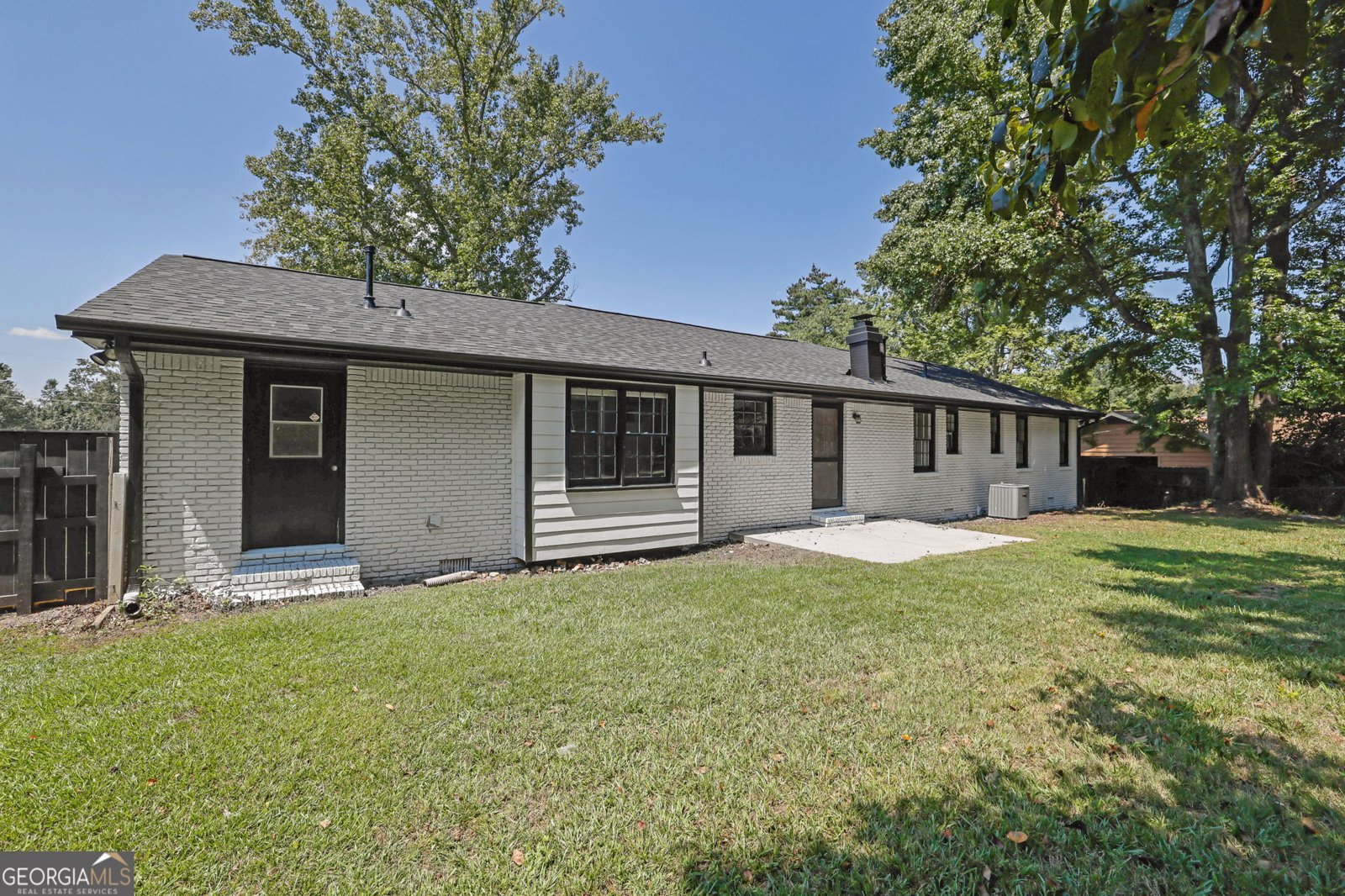 1686 NORTON ESTATES Drive Snellville - 35