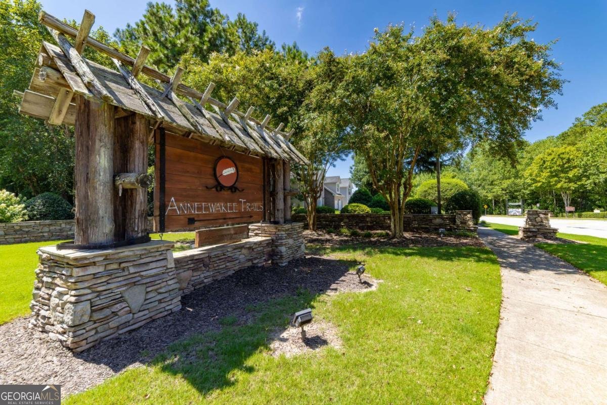 4378 Lodgeview Place Douglasville - 32