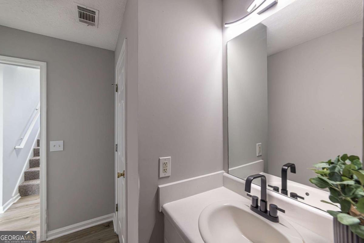 4378 Lodgeview Place Douglasville - 9