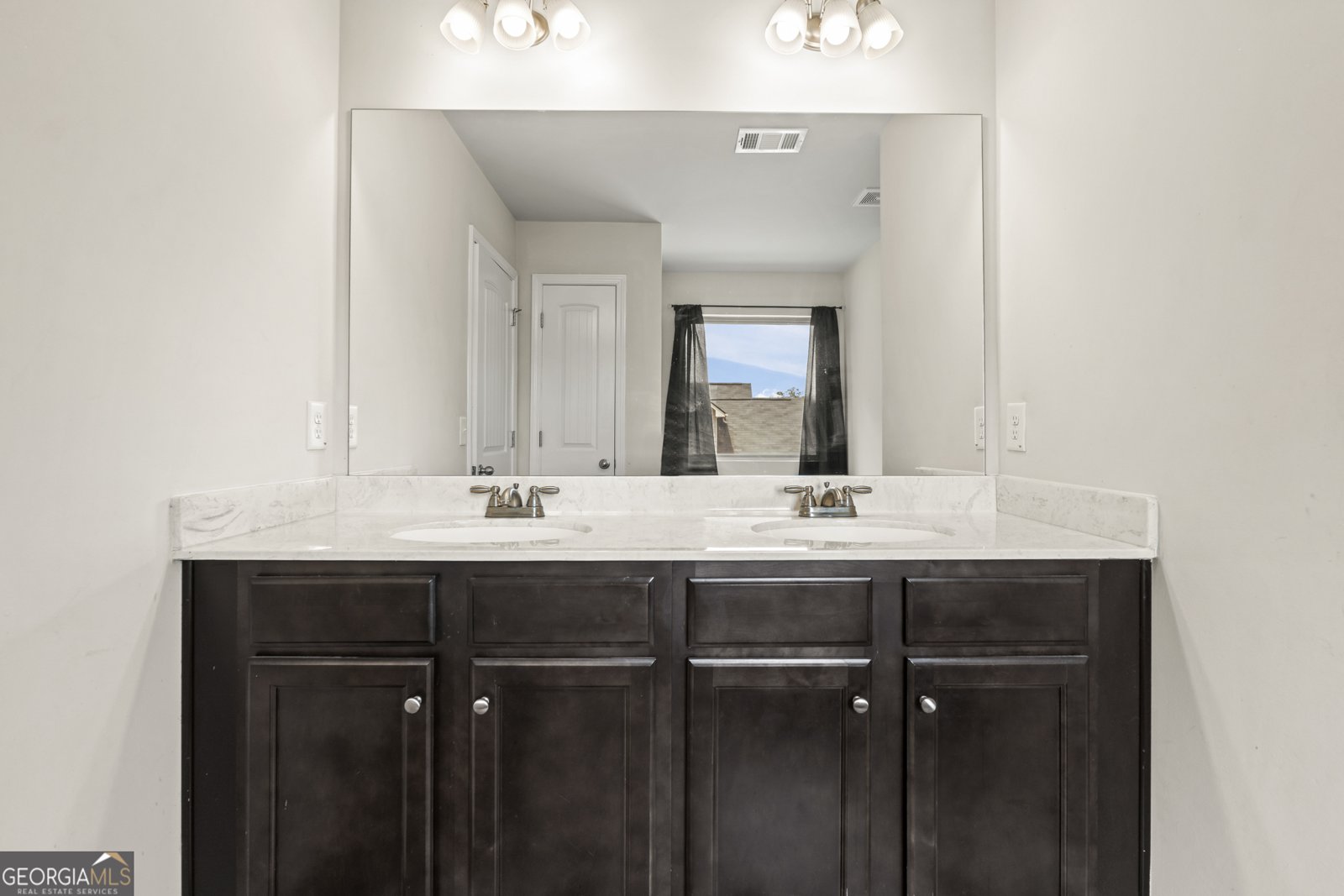 1069 Belmont Park Drive Commerce - 7