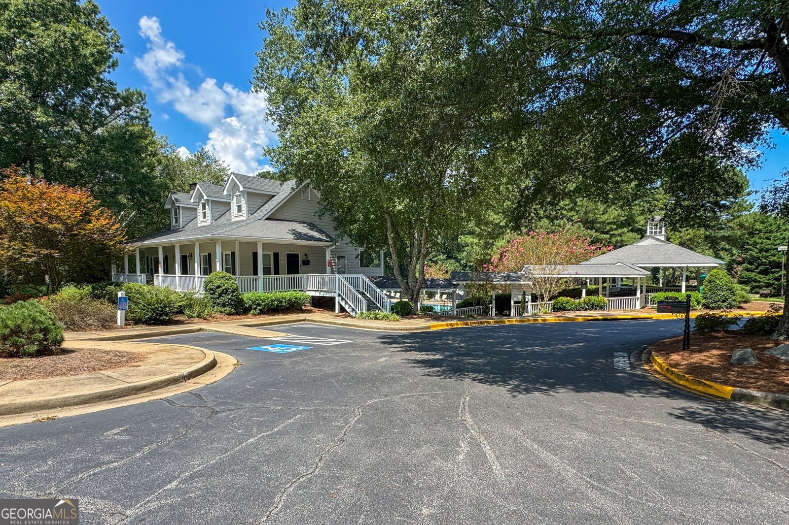 236 Fairbrook Lane Stockbridge - 39
