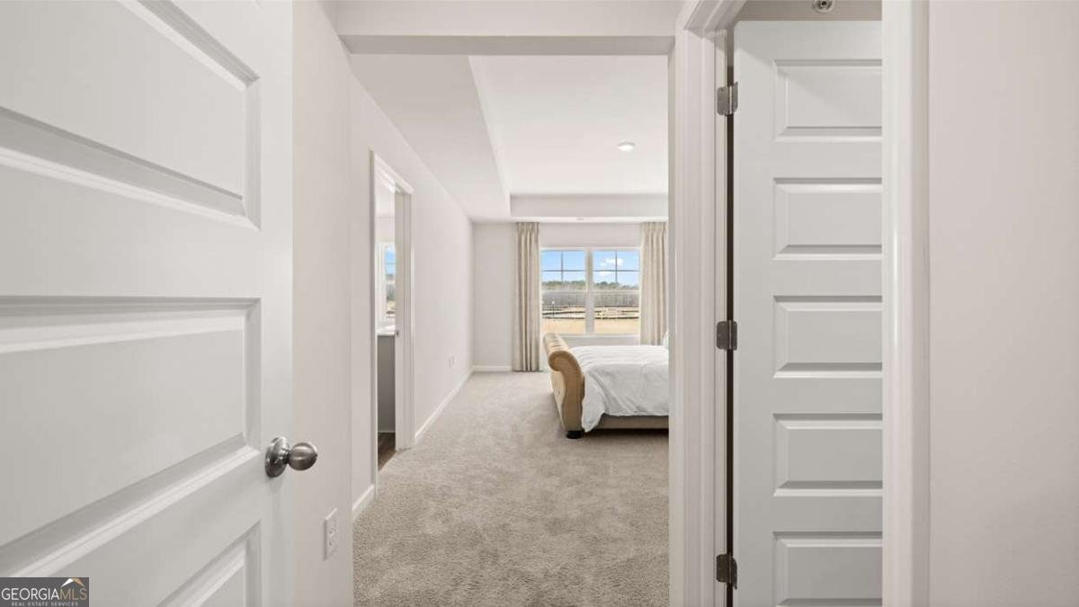 298 Sound Circle Stockbridge - 18