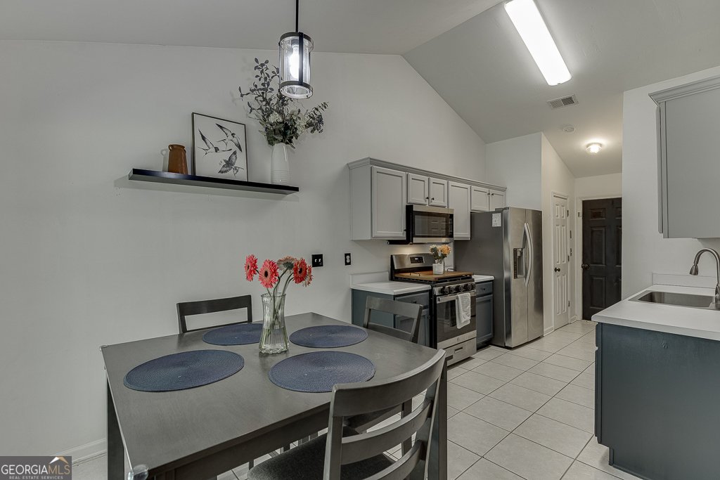 5900 River Ridge Lane Sugar Hill - 10