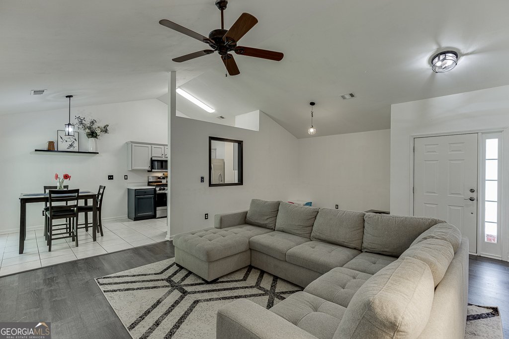 5900 River Ridge Lane Sugar Hill - 8