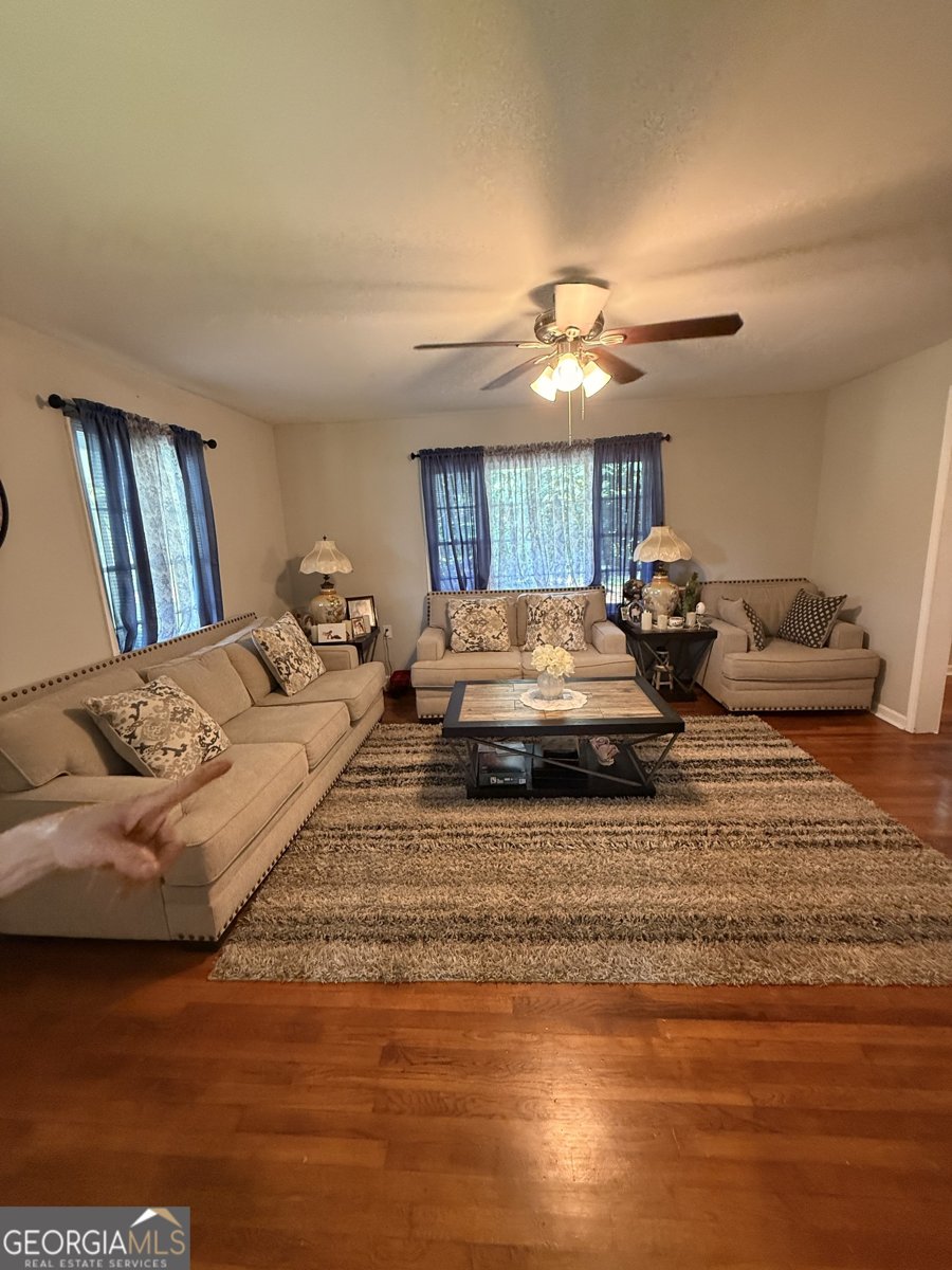 735 Bowersville Road Carnesville - 36