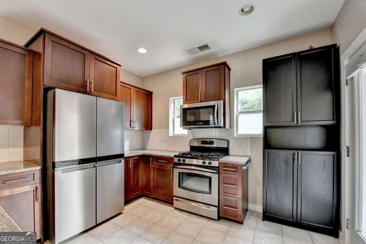 621 Irwin Street Atlanta - 14