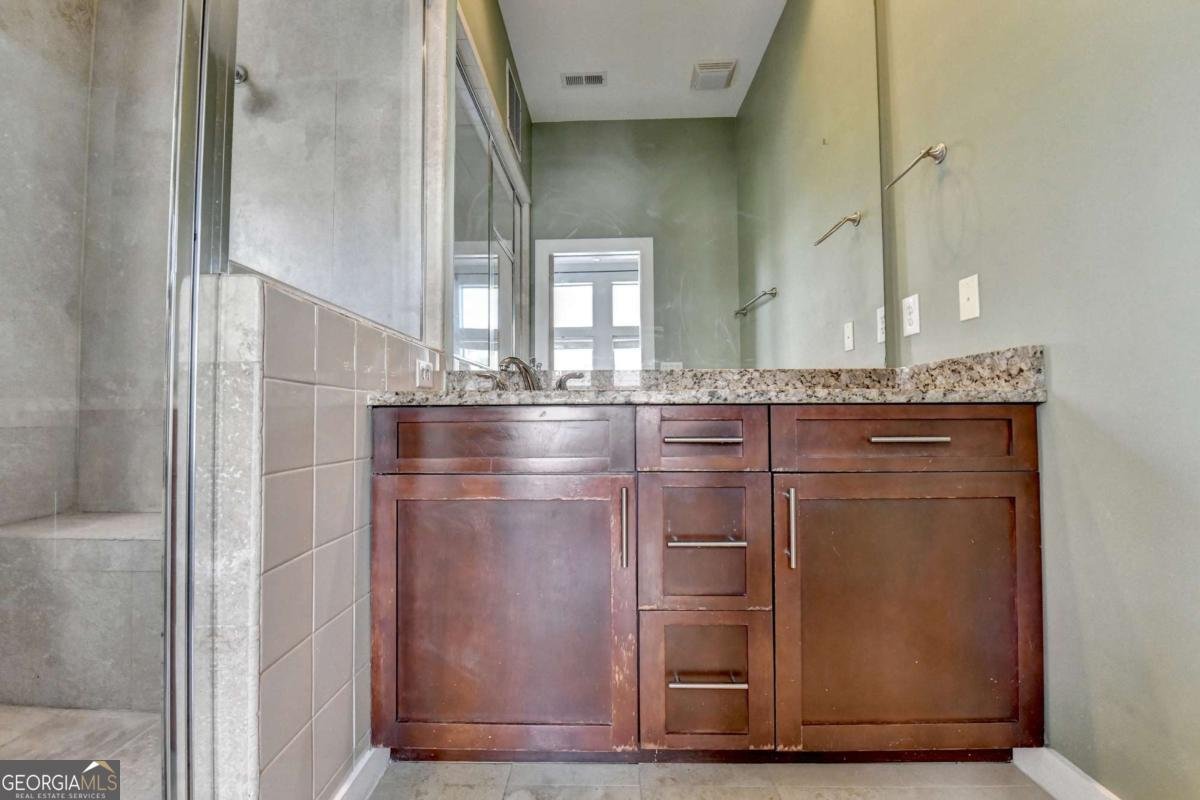 621 Irwin Street Atlanta - 24