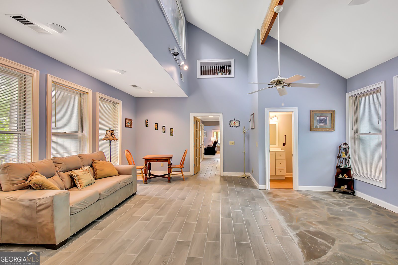 215 Wessmanor Drive Bowdon - 3