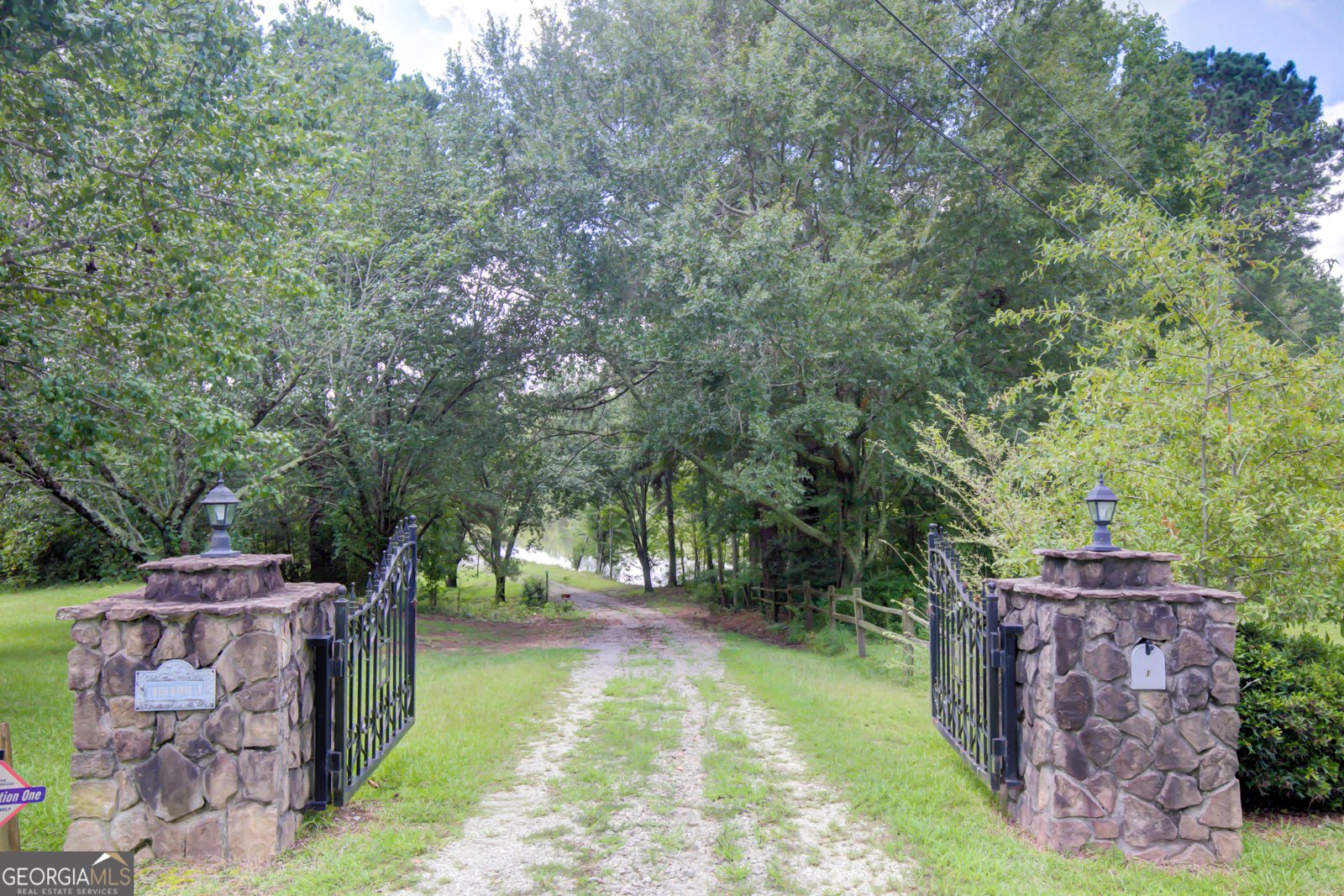 215 Wessmanor Drive Bowdon - 41