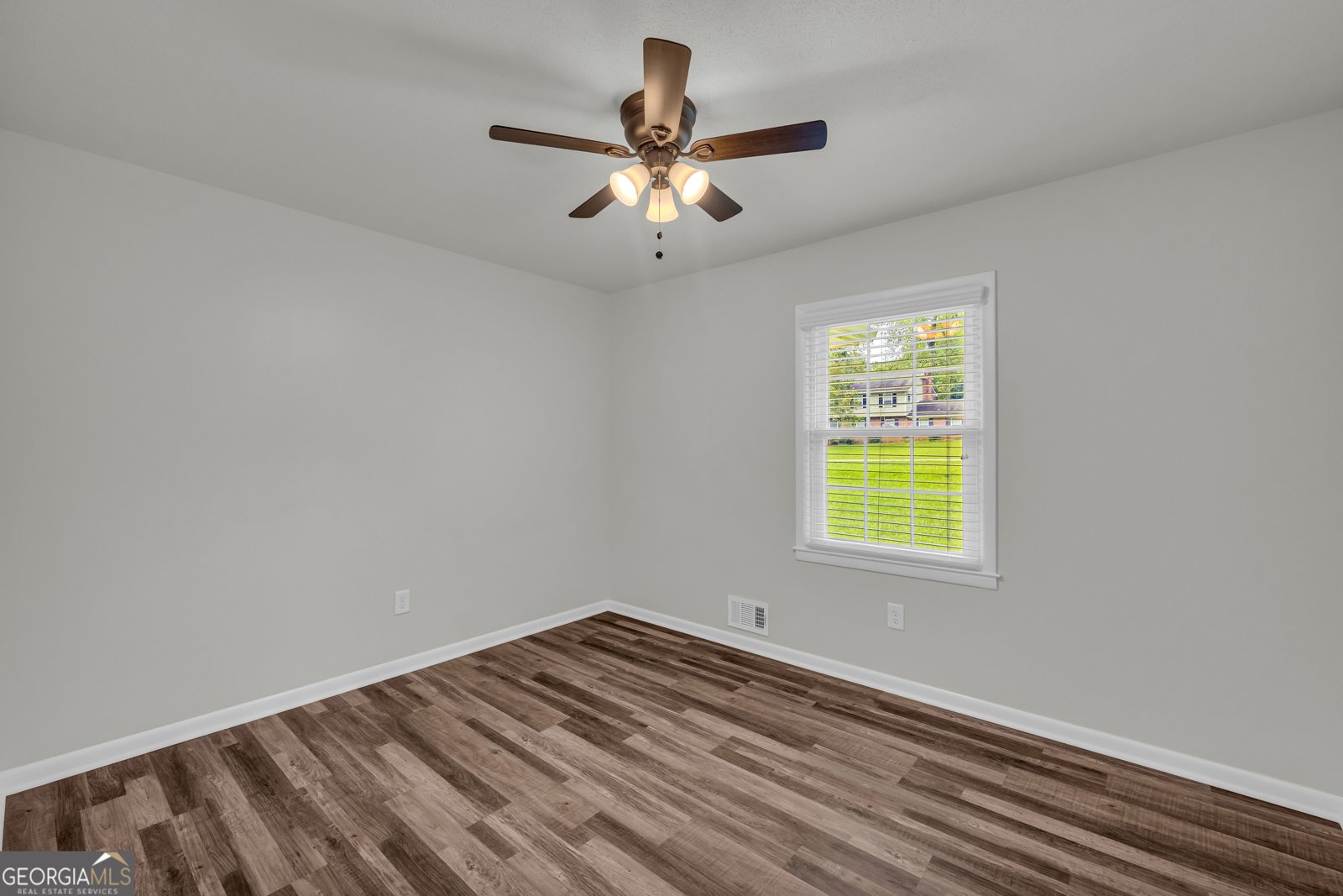 290 Westwood Drive Athens - 11