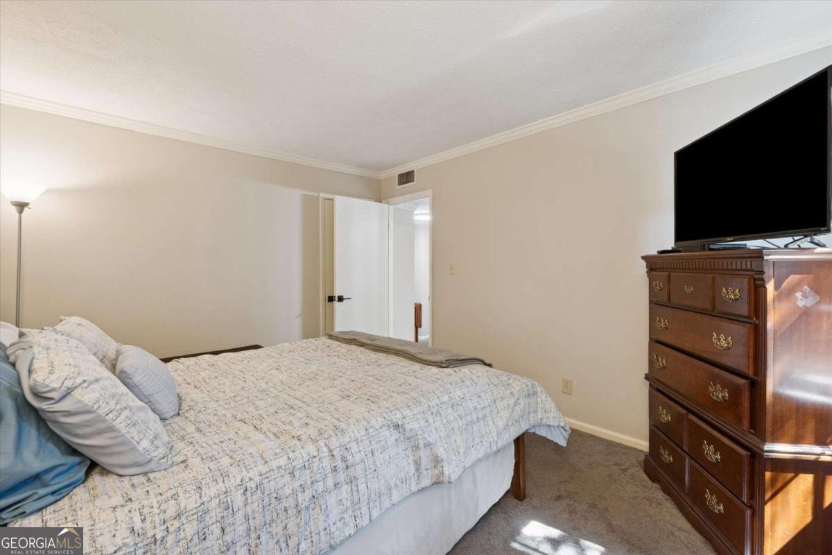 6700 Roswell Road Atlanta - 34