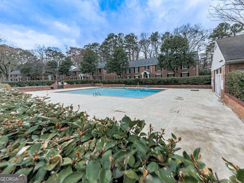 6700 Roswell Road Atlanta - 37