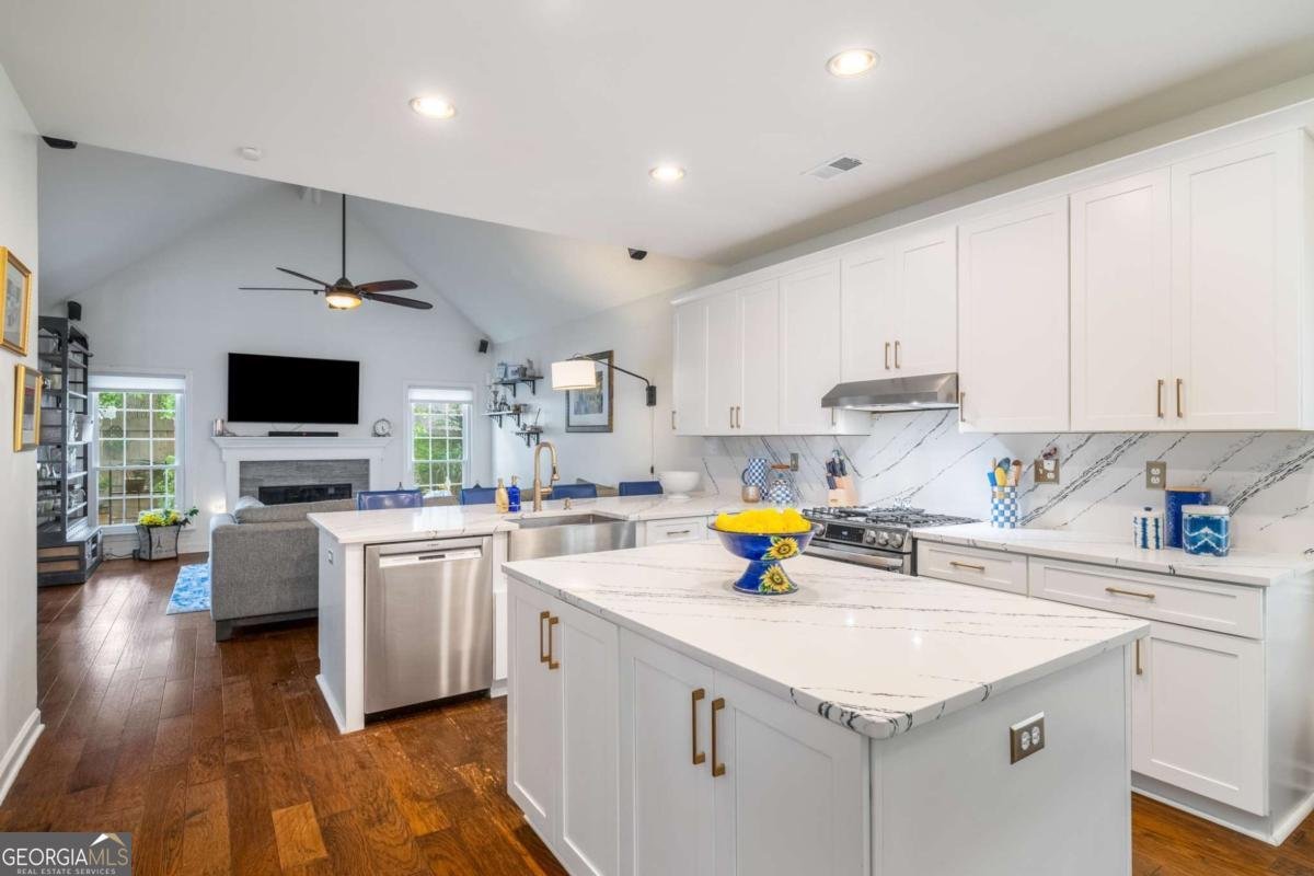 4315 Pinewalk Drive Alpharetta - 4