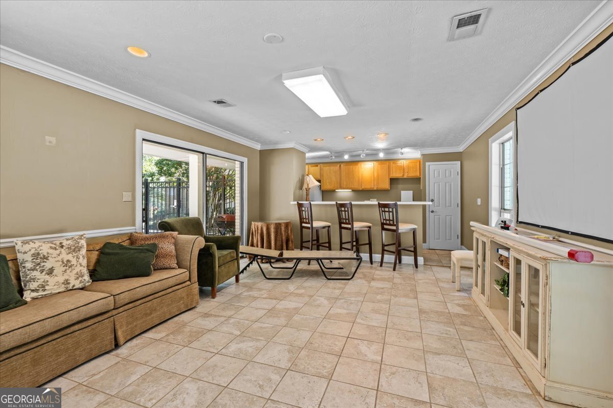 3412 Essex Avenue Atlanta - 17