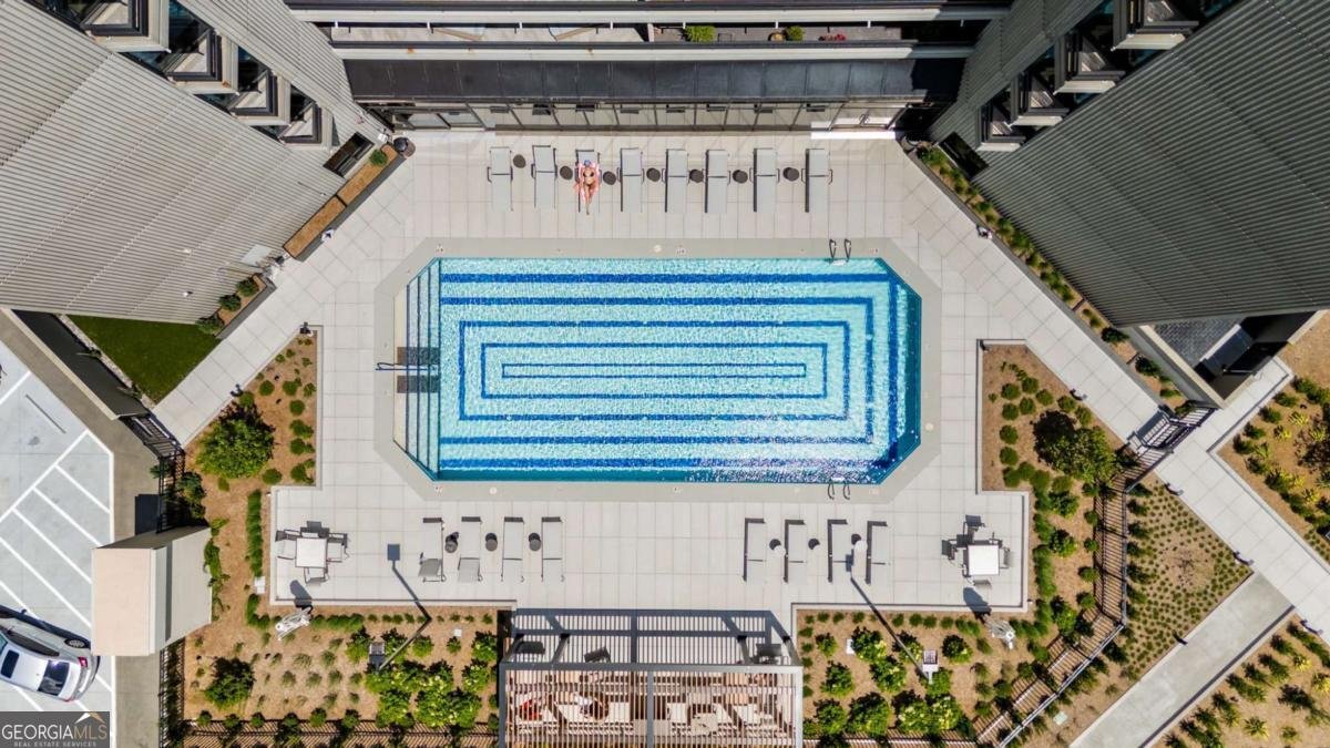 2660 Peachtree Road Atlanta - 27