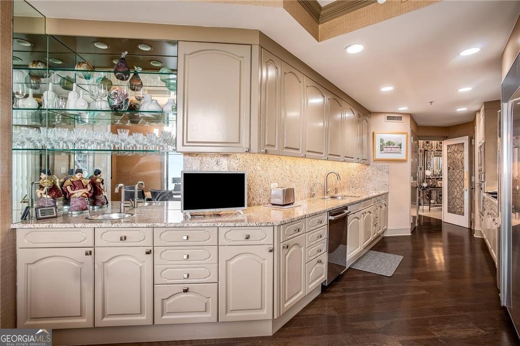 2660 Peachtree Road Atlanta - 3