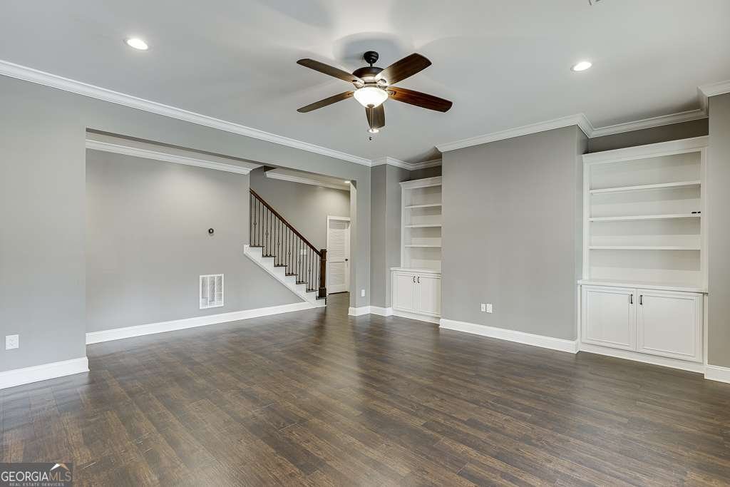 4296 Alba Lane Buford - 44