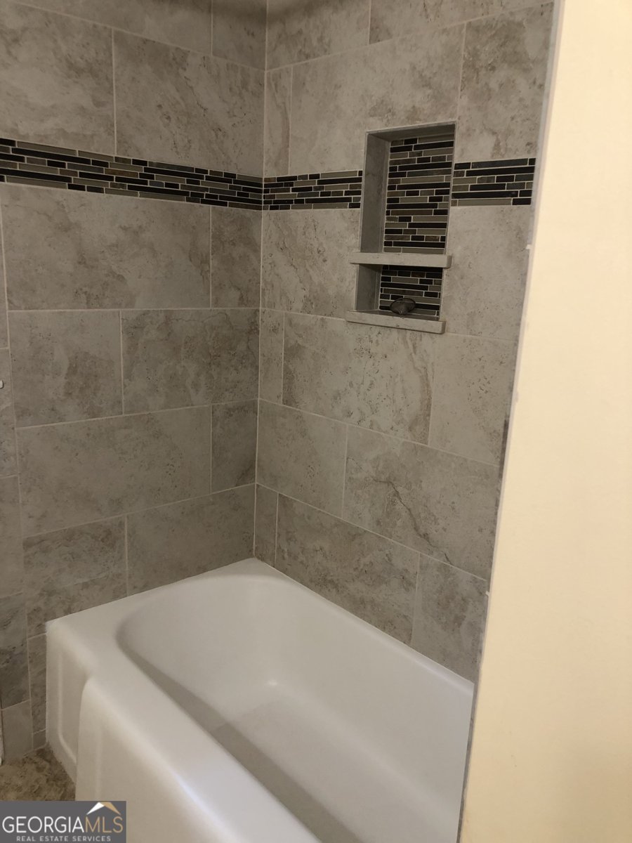 6304 26th Avenue Valley - 12