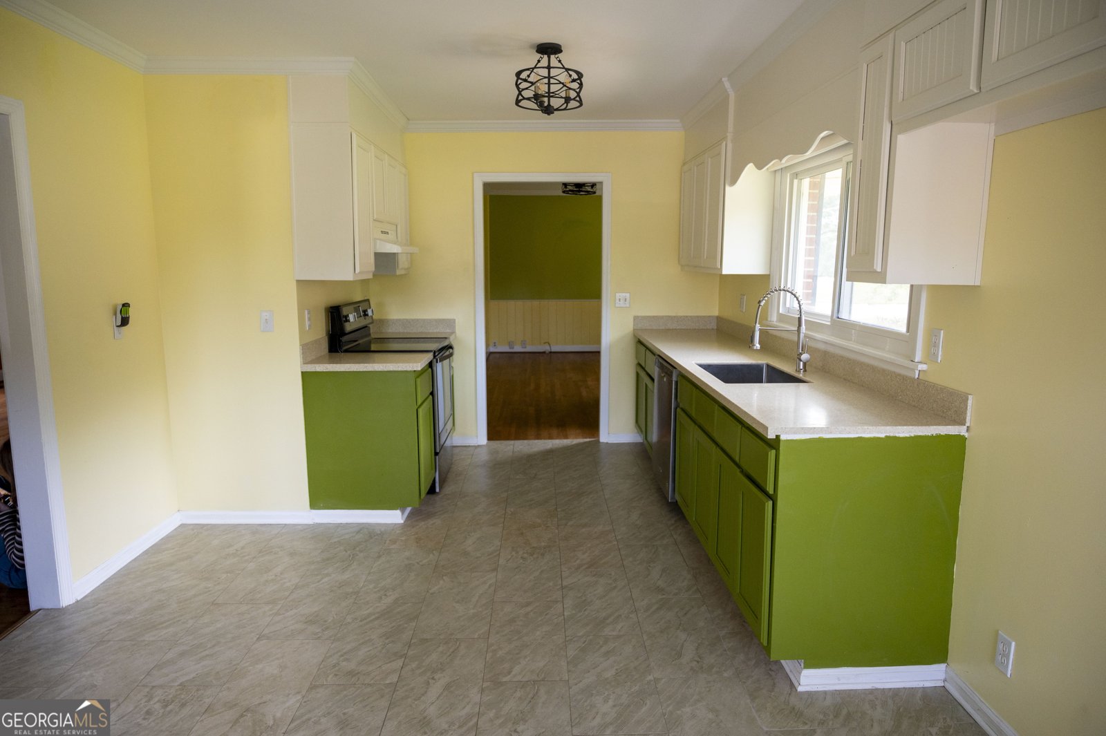 6304 26th Avenue Valley - 26