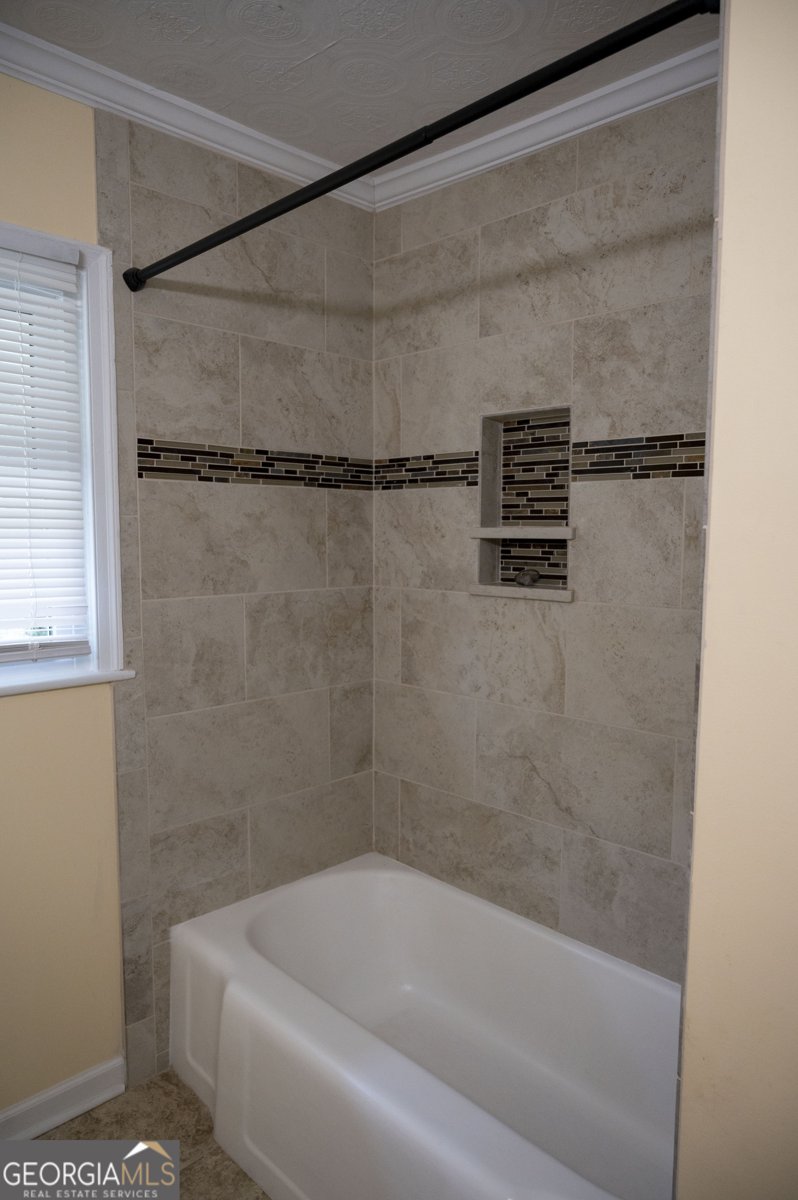 6304 26th Avenue Valley - 36