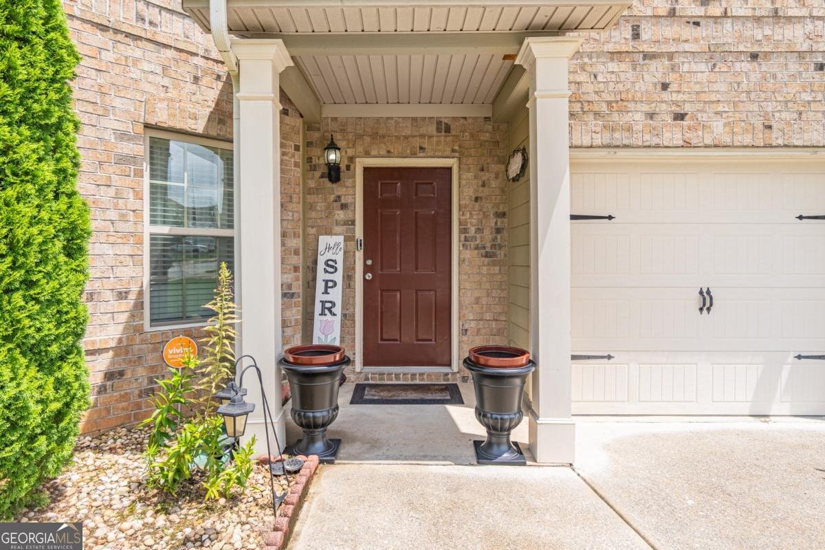 324 Brittney Cove Loganville - 1
