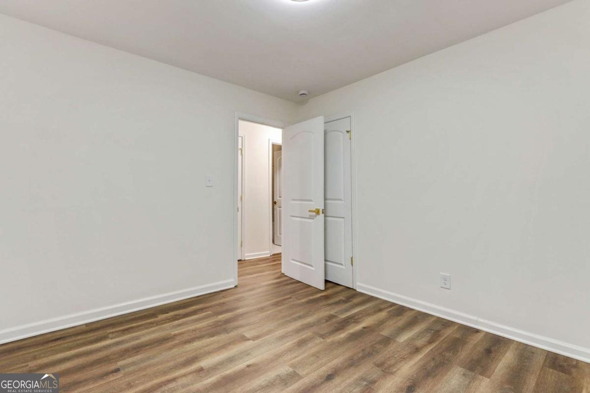 6477 Joanna Street Lithia Springs - 17