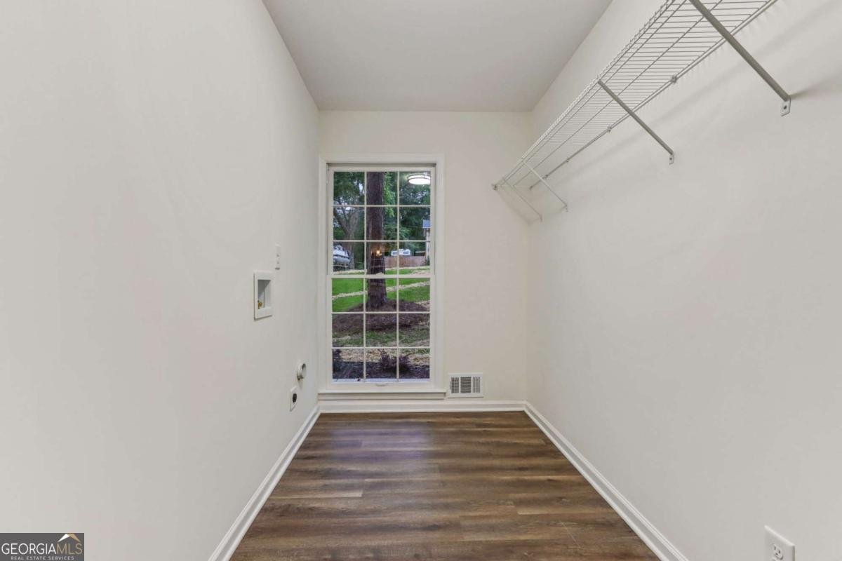 6477 Joanna Street Lithia Springs - 20