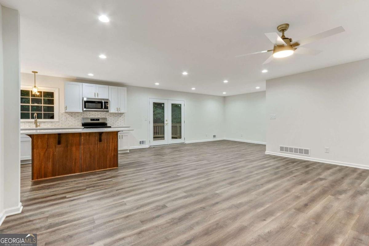 6477 Joanna Street Lithia Springs - 7