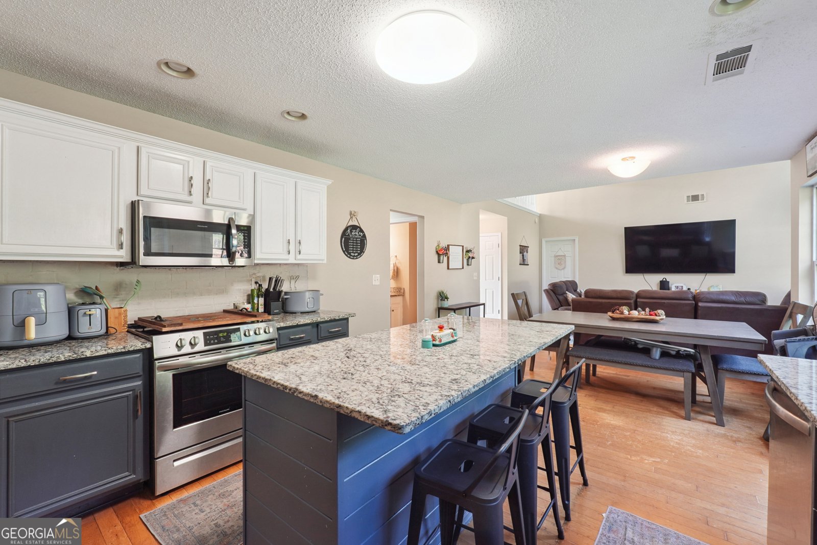 524 BIRCHWOOD Temple - 11