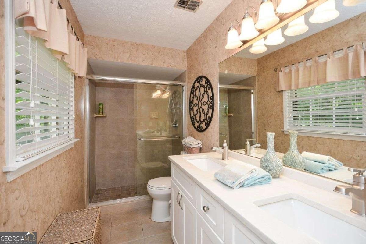 6235 Cornelia Drive Douglasville - 2